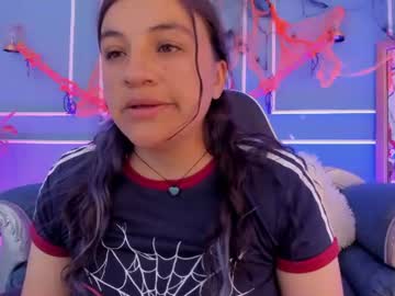 Tara💜, live webcam girl, age 26, from CO, streaming now, bigass, curvy