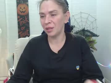 tessadaybreak, live webcam girl, age 41, from UA, streaming now, mature, lovense