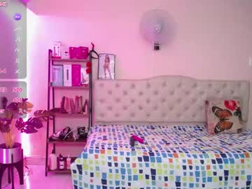 ❤️Andrea❤️, live webcam girl, age 29, from CO, streaming now, squirt, tiny