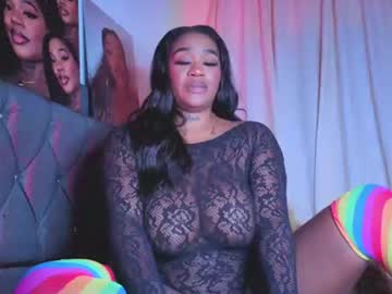 Thalyanna 👄💄, live webcam girl, age 24, from CO, streaming now, ebony, curvy