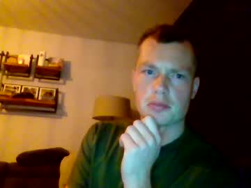 Dennis, live webcam girl, age 34, from NL, streaming now