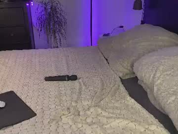 the_one_girl, live webcam girl, age 23, from SK, streaming now
