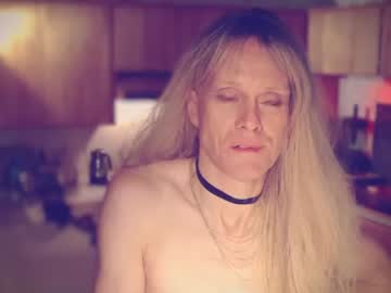M****, live webcam girl, age 48, streaming now, trans, lovense