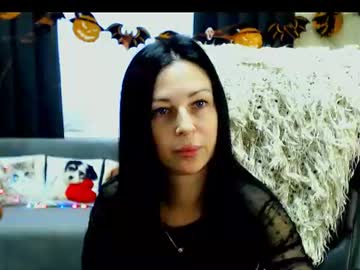 Luisa, live webcam girl, age 31, streaming now, british, australia