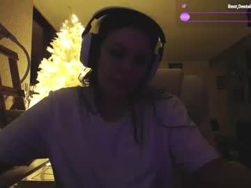 teaghan  brand: CLITBAIT, live webcam girl, age 29, from CA, streaming now, lovense, lush