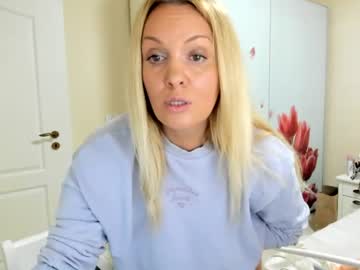 Tiffany, your girl next door, live webcam girl, age 38, streaming now, blonde, milf