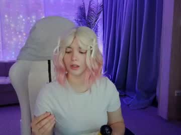 tiffany_054, live webcam girl, from UA, streaming now, longhair, dance