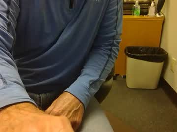 useemie, live webcam girl, age 81, from US, streaming now