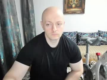 UrGymCrush, live webcam girl, age 38, streaming now, master, muscle