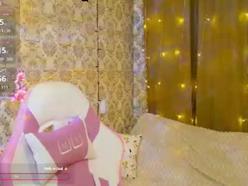 Eva| next steam - THU 01:00 AM UTC+1, live webcam girl, age 27, streaming now, daddy, natural
