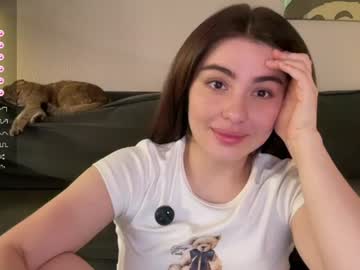 Momochan, live webcam girl, age 99, streaming now, nonude, bigass