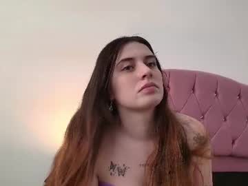 Valery, live webcam girl, from CO, streaming now, teen, new