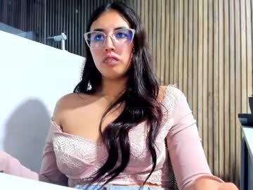 Valk, live webcam girl, age 19, from CO, streaming now, teen, dildo