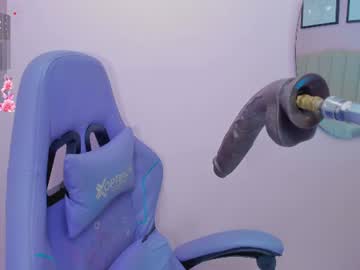 veronica  💜, live webcam girl, age 19, from CO, streaming now, fuckmachine, deepthroat