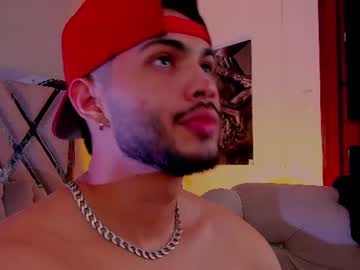 Vincent🔥, live webcam girl, age 21, from CO, streaming now, bigcock, cum