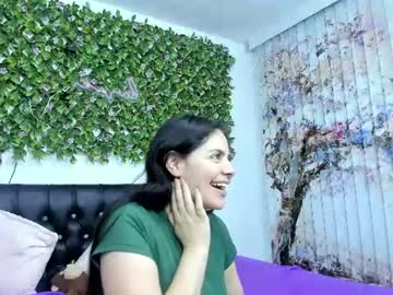 violetta  lancaster, live webcam girl, age 20, from CO, streaming now, asian, 18