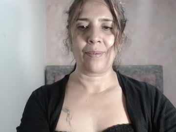 victoria25_meester, live webcam girl, age 52, from CO, streaming now, skinny, smalltits