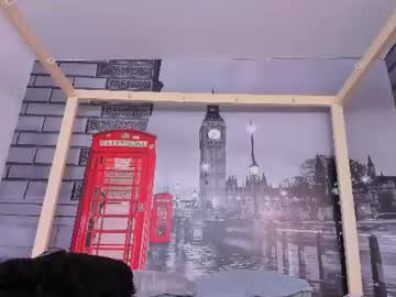 victoria, live webcam girl, age 39, from CO, streaming now, anal, milf
