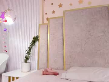 Victoria 🌸, live webcam girl, age 22, from CO, streaming now, 18, squirt