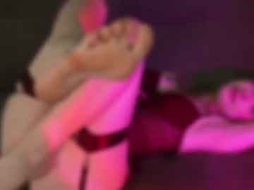 Nana (Help me get my thumbs up)😇, live webcam girl, age 20, streaming now, lovense, new