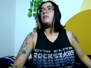 Rose / Lu, live webcam girl, age 26, from CO, streaming now, bigboobs, nonude