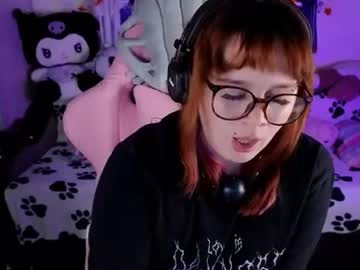 wendyycandy, live webcam girl, age 21, streaming now, curvy, shy