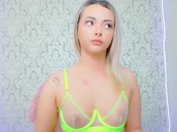 Dakota, live webcam girl, age 26, streaming now, anal, blonde