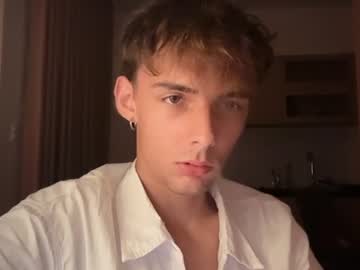 Lucius, live webcam girl, age 19, streaming now, twink, new