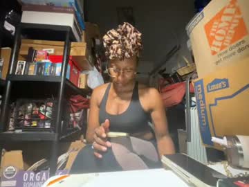 Wynter Heat, live webcam girl, age 43, from US, streaming now, ebony, bignaturalboobs
