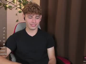 xhan, live webcam girl, age 22, from CO, streaming now, young, twink
