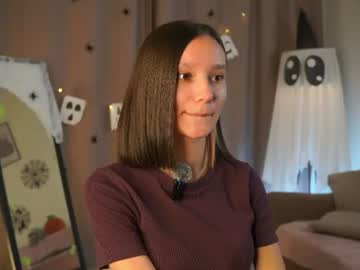 Dana, live webcam girl, age 19, streaming now, teen, cute