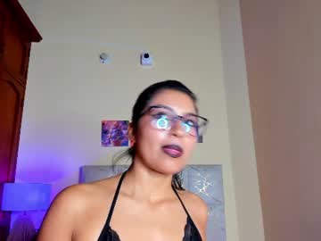 Yensy, live webcam girl, age 19, from PE, streaming now, new, skinny