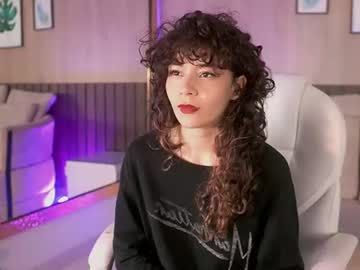 Zao Rize, live webcam girl, age 20, from CO, streaming now, skinny, curly