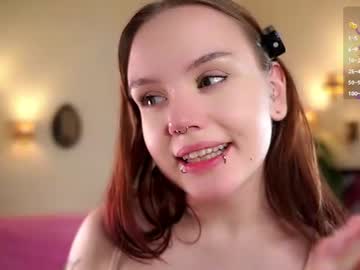 Sara, live webcam girl, age 18, streaming now, new, lovense