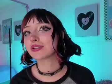Zoe Lynch, live webcam girl, age 21, from CO, streaming now, goth, blowjob