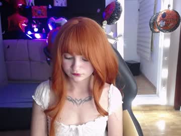 Charlotte💗, live webcam girl, age 20, from CO, streaming now, shy, smalltits