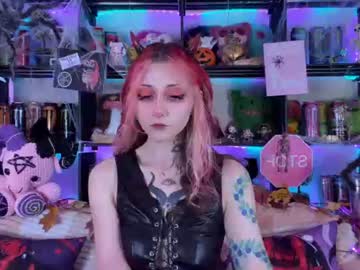 Kate, live webcam girl, age 22, streaming now, 18, goth