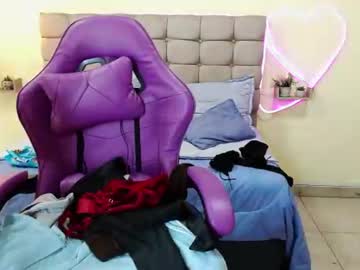 Naomi S, live webcam girl, age 47, from CO, streaming now, mature, milf