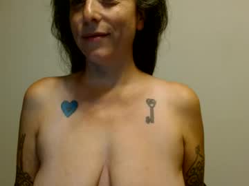 Sara Lynn, live webcam girl, age 50, from US, streaming now, hairybush, mature