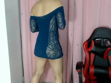 Abbi_mooncb, live webcam girl, age 22, from CO, streaming now, smalltits, lovense