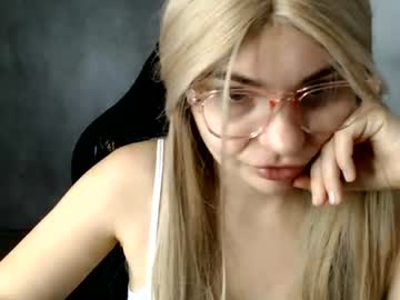 Viola, live webcam girl, age 30, from KZ, streaming now, new, teen