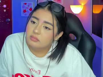 Cat, live webcam girl, from US, streaming now, asian, bigass