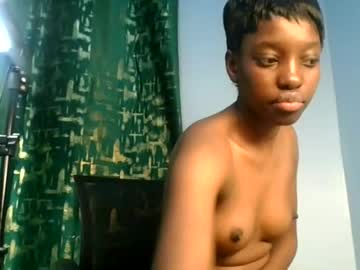 Baddie, live webcam girl, from KE, streaming now, ebony, petite