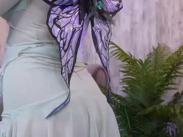 AlanaMilani, live webcam girl, age 21, streaming now, curvy, teen