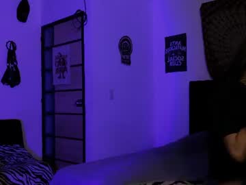Alex, live webcam girl, age 23, streaming now, party, femdom