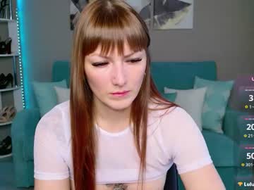 Alice, live webcam girl, age 27, streaming now, lovense, muscle