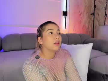 Alice 💜, live webcam girl, age 29, from CO, streaming now, bigass, deepthroat