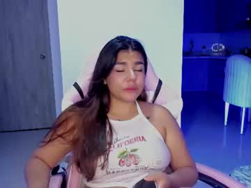 Alice, live webcam girl, age 21, from CO, streaming now, deepthroat, fuckmachine