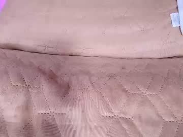 Alicia Kyse 💕, live webcam girl, age 22, from CO, streaming now, latina, anal
