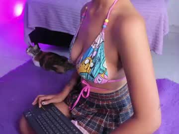 ALINE😽, live webcam girl, age 22, from CO, streaming now, hairypussy, cosplay